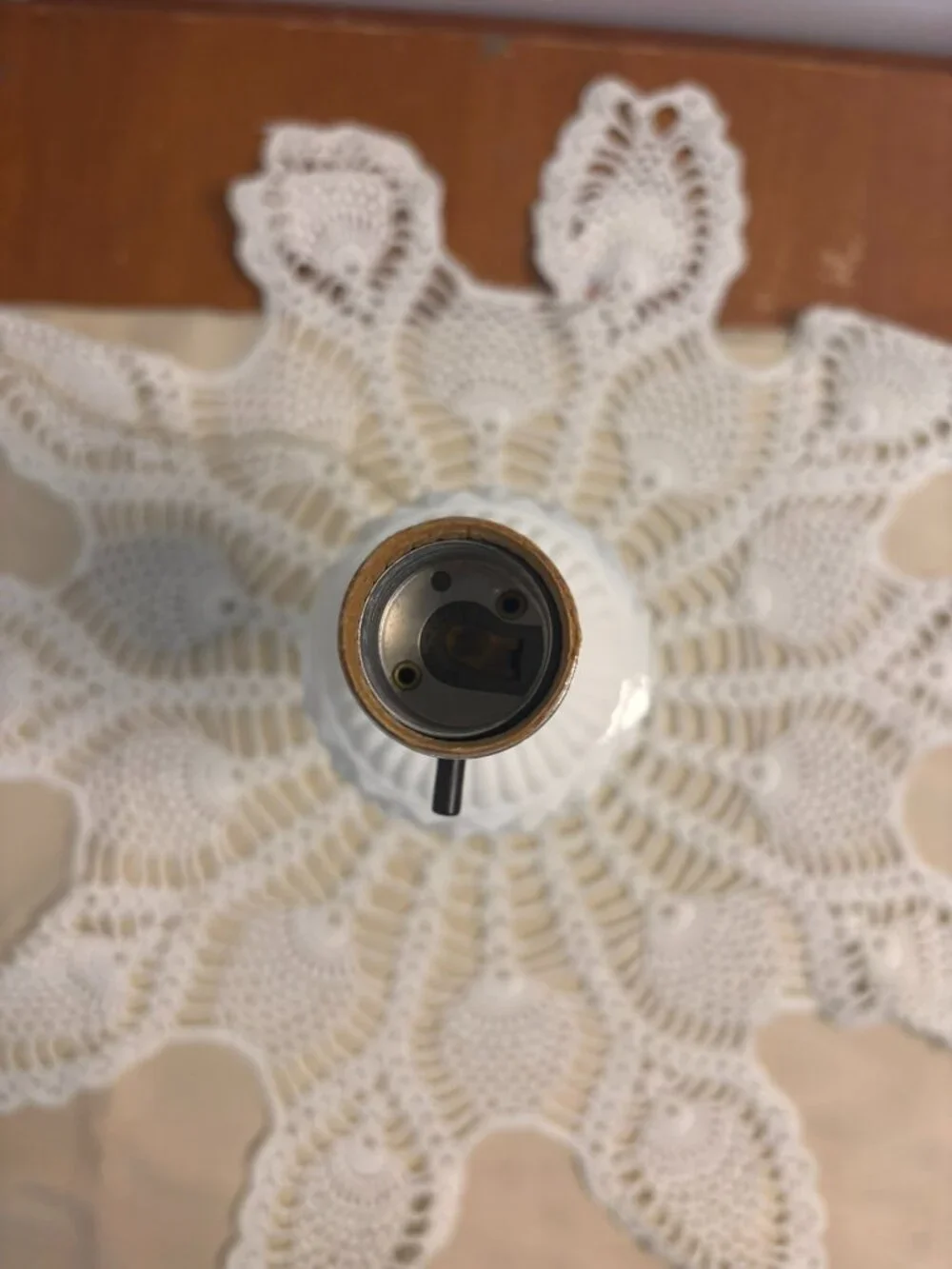 VTG Milk Glass Boudoir Lamp Diamond Point Hobnail Pattern Electric Accent Light